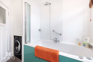 Photo 35- click for photo gallery